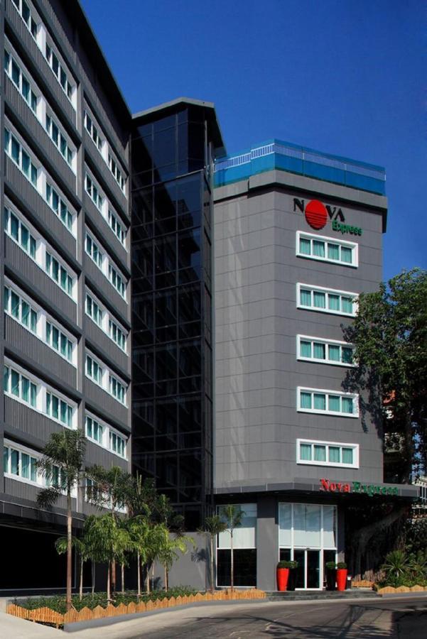 De Mandarin Nova Express Pattaya Hotel Dış mekan fotoğraf